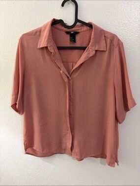 H&M dusty pink short sleeve button up